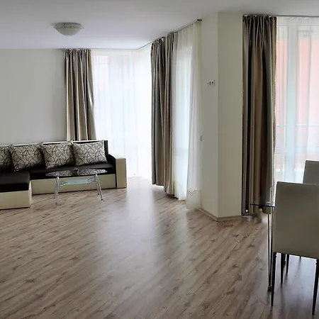 Apartamento Zevs *