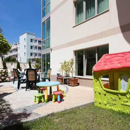 Apartamento Zevs *