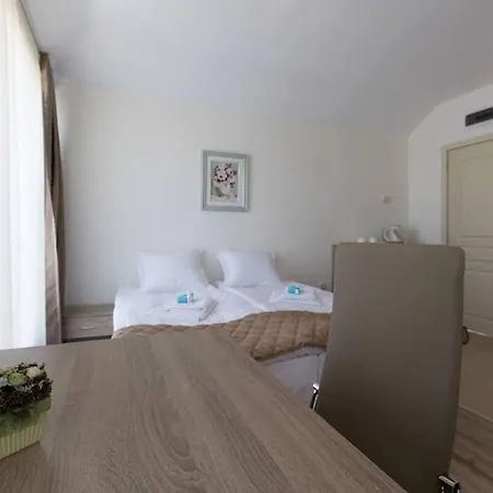 Apartman Zevs *