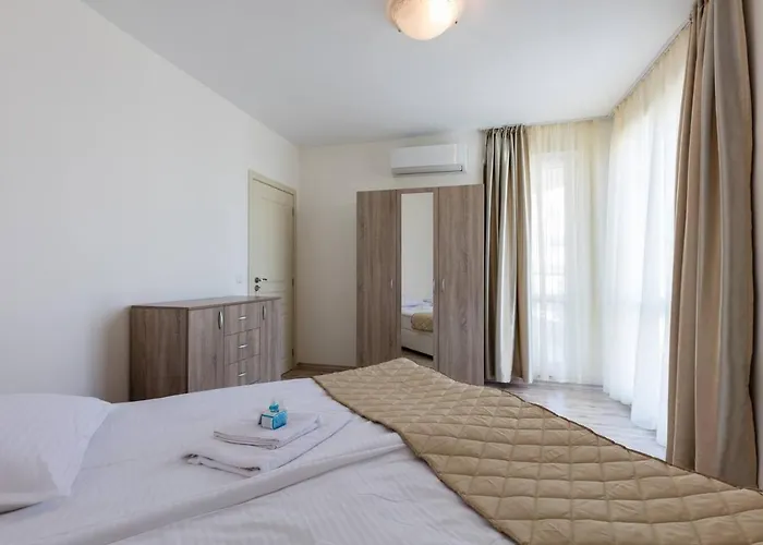 Zevs Appartement Nessebar